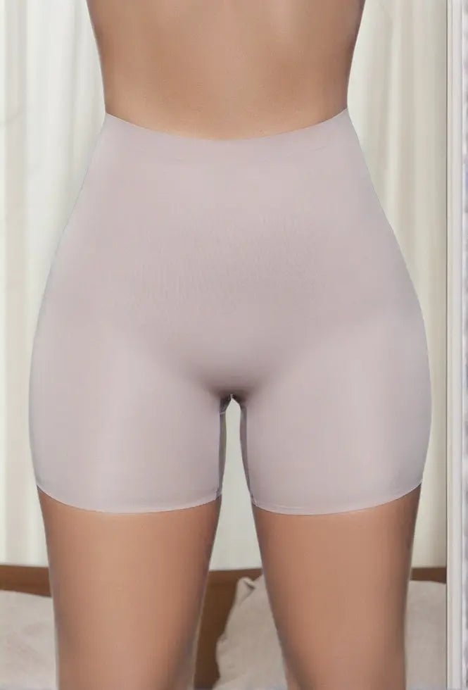 The Seamless Second - Skin Smoothing Boyshorts - CurvLuxe